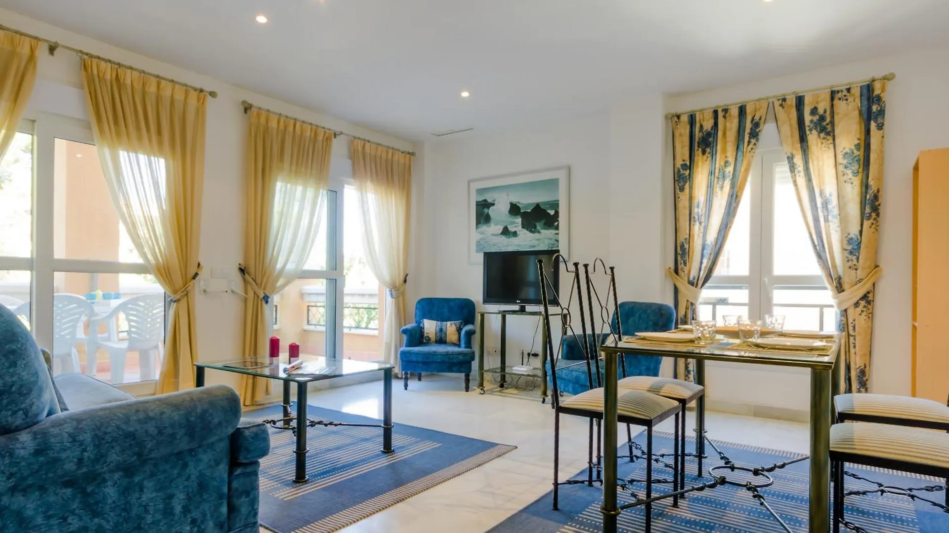 Apartment Masapartamentos El Puerto El Puerto de Santa Maria Spain